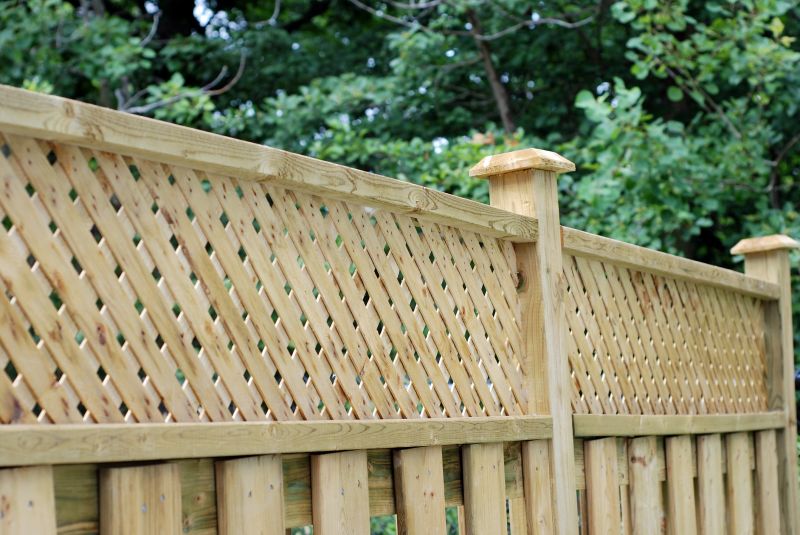 Privacy Fence Installation in Peoria, IL